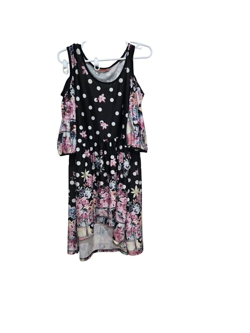 Simply Aster 1X Floral Polka Dot Cold Shoulder Swing Dress